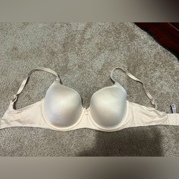 Body by Victoria Victorias Secret 34DDD - Picture 1 of 1